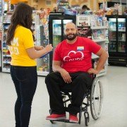 Superstore - galeria zdjęć - filmweb