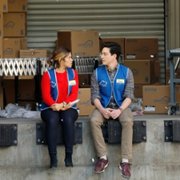 Superstore - galeria zdjęć - filmweb