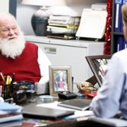 Superstore - galeria zdjęć - filmweb