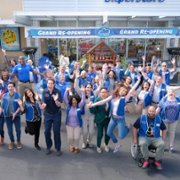 Superstore - galeria zdjęć - filmweb