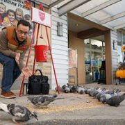 Superstore - galeria zdjęć - filmweb