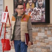 Superstore - galeria zdjęć - filmweb
