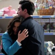 Superstore - galeria zdjęć - filmweb