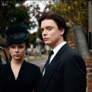Zbrodnia w White House Farm - galeria zdjęć - filmweb