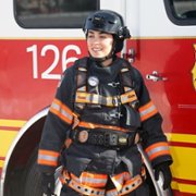 9-1-1: Lone Star - galeria zdjęć - filmweb