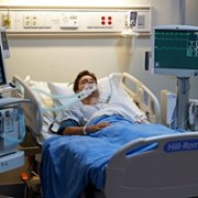 9-1-1: Lone Star - galeria zdjęć - filmweb