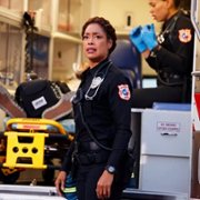 9-1-1: Lone Star - galeria zdjęć - filmweb