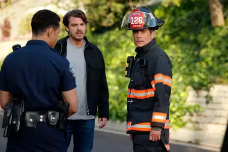9-1-1: Teksas - galeria zdjęć - filmweb