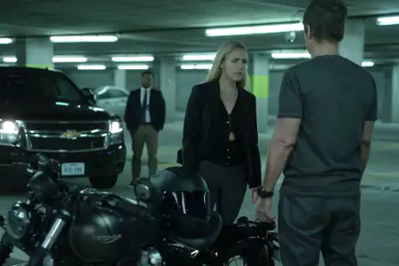 9-1-1: Teksas - galeria zdjęć - filmweb