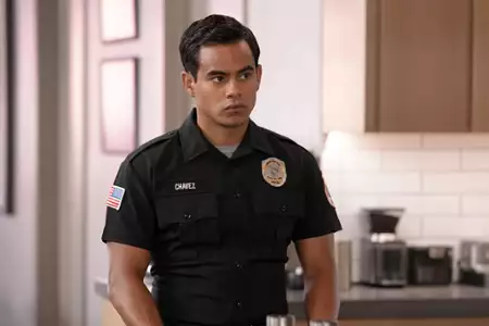 9-1-1: Teksas - galeria zdjęć - filmweb