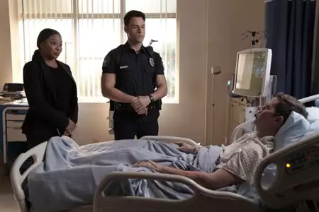 9-1-1: Teksas - galeria zdjęć - filmweb