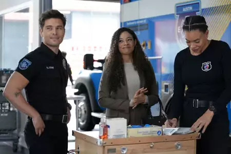 9-1-1: Teksas - galeria zdjęć - filmweb