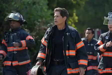 9-1-1: Teksas - galeria zdjęć - filmweb