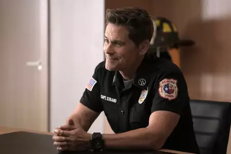 9-1-1: Teksas - galeria zdjęć - filmweb