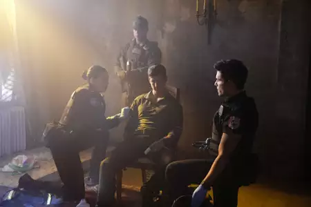 9-1-1: Teksas - galeria zdjęć - filmweb