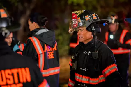 9-1-1: Teksas - galeria zdjęć - filmweb