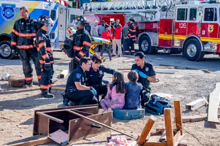 9-1-1: Teksas - galeria zdjęć - filmweb