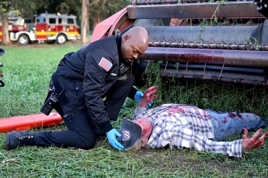 9-1-1: Teksas - galeria zdjęć - filmweb
