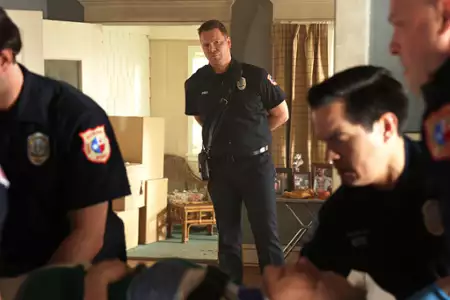 9-1-1: Teksas - galeria zdjęć - filmweb