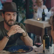 Antoni Porowski: nie ma jak w domu - galeria zdjęć - filmweb