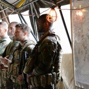 Shooter - galeria zdjęć - filmweb
