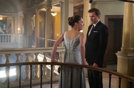 Sezon 1 Odcinek 1 Speakerine d'un nouveau monde