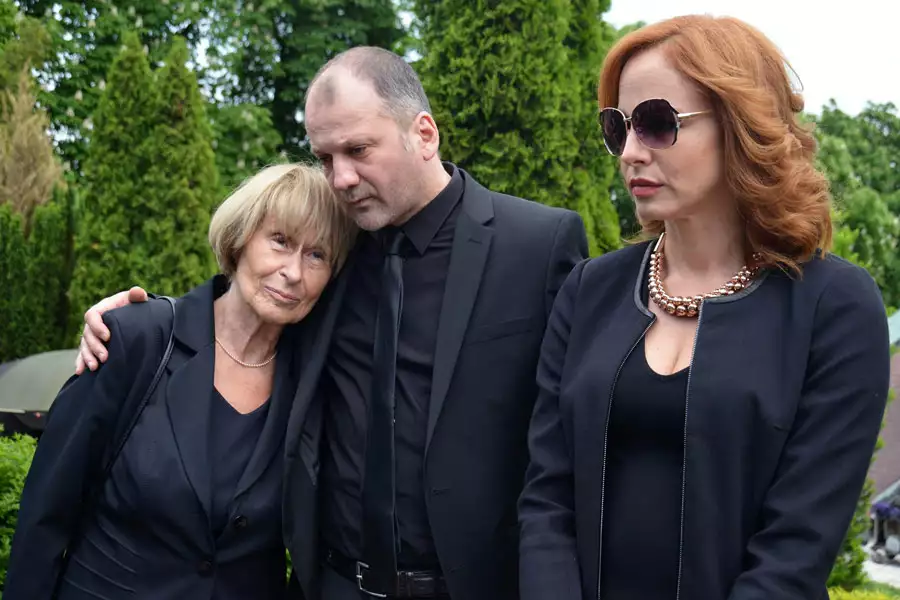 Złote życie - galeria zdjęć - filmweb