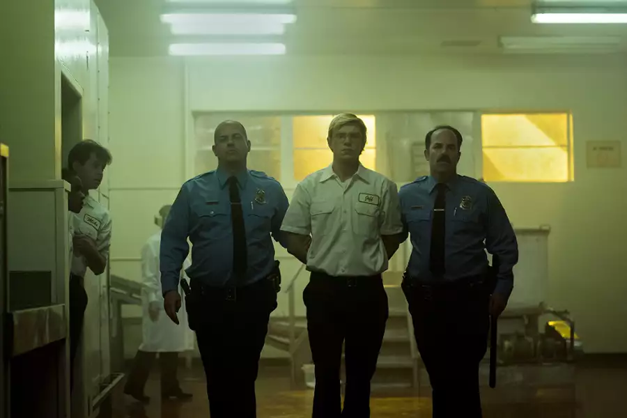 Potwory - galeria zdjęć - filmweb