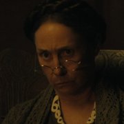 Laurie Metcalf w Potwory