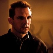 Czerwony smok - galeria zdjęć - filmweb