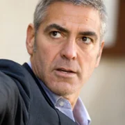 Amerykanin - galeria zdjęć - filmweb