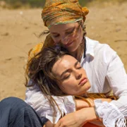 Hot Milk - galeria zdjęć - filmweb