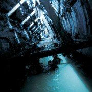 Below - galeria zdjęć - filmweb