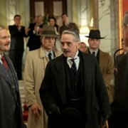 Munich - The Edge of War - galeria zdjęć - filmweb