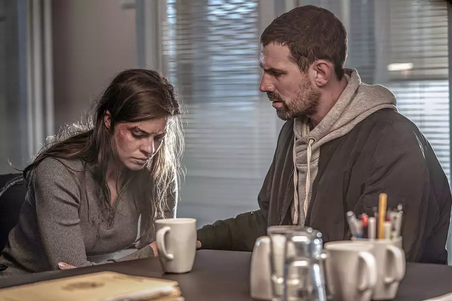 Pod osłoną mroku - galeria zdjęć - filmweb