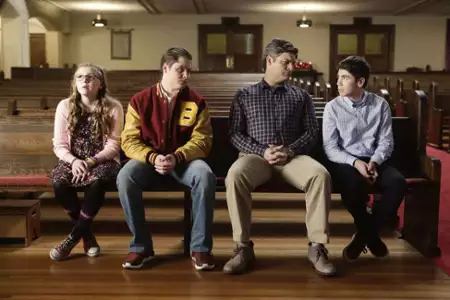 The Real O'Neals - galeria zdjęć - filmweb