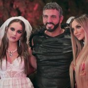 Buying Beverly Hills - galeria zdjęć - filmweb