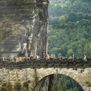 Fünf Freunde und das Tal der Dinosaurier - galeria zdjęć - filmweb