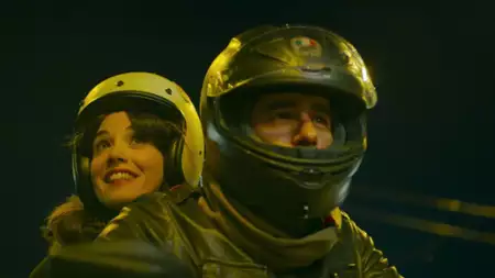 Astrologiczny przewodnik po złamanych sercach - galeria zdjęć - filmweb
