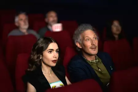 Emily w Paryżu - galeria zdjęć - filmweb