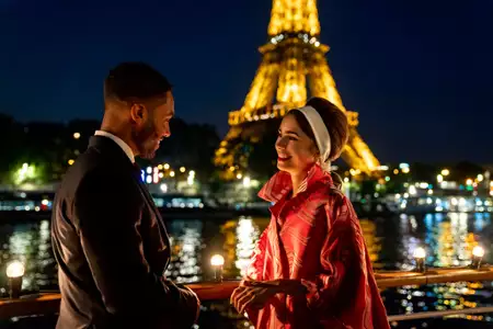 Emily w Paryżu - galeria zdjęć - filmweb