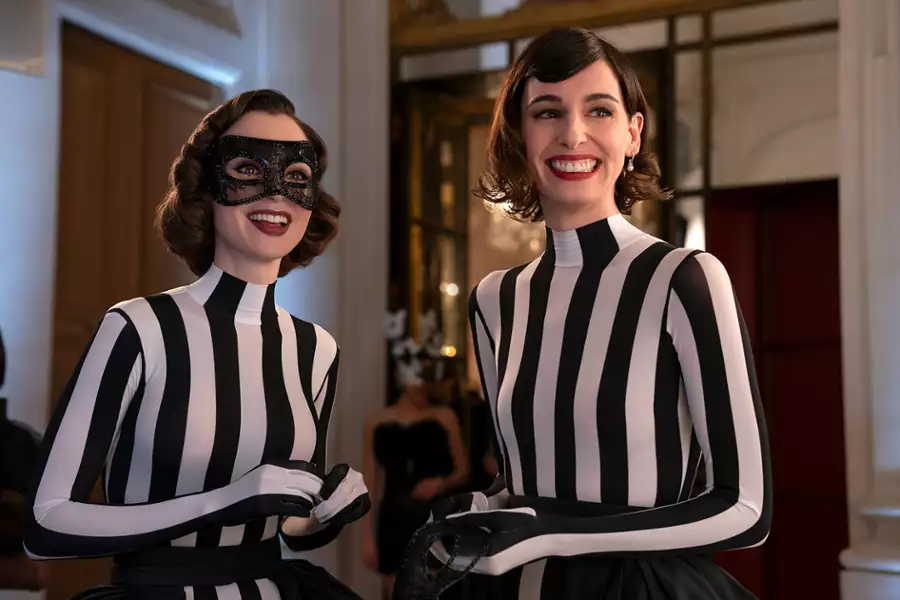 Emily w Paryżu - galeria zdjęć - filmweb