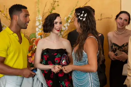 Emily w Paryżu - galeria zdjęć - filmweb