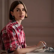 Emily in Paris - galeria zdjęć - filmweb