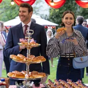 Emily in Paris - galeria zdjęć - filmweb