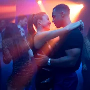 Emily in Paris - galeria zdjęć - filmweb