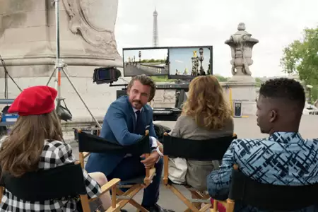 Emily w Paryżu - galeria zdjęć - filmweb