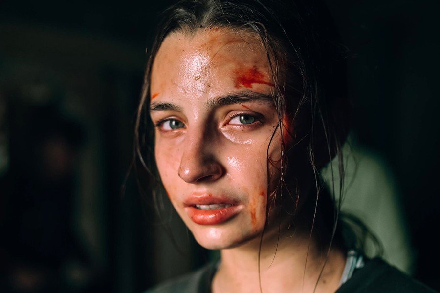 Polacy nie gęsi, swój slasher mają (recenzja filmu W lesie dziś nie zaśnie nikt)