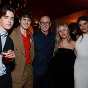 Sterling Point - galeria zdjęć - filmweb