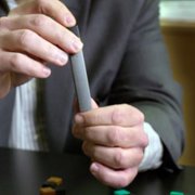 Niebezpieczne produkty - galeria zdjęć - filmweb